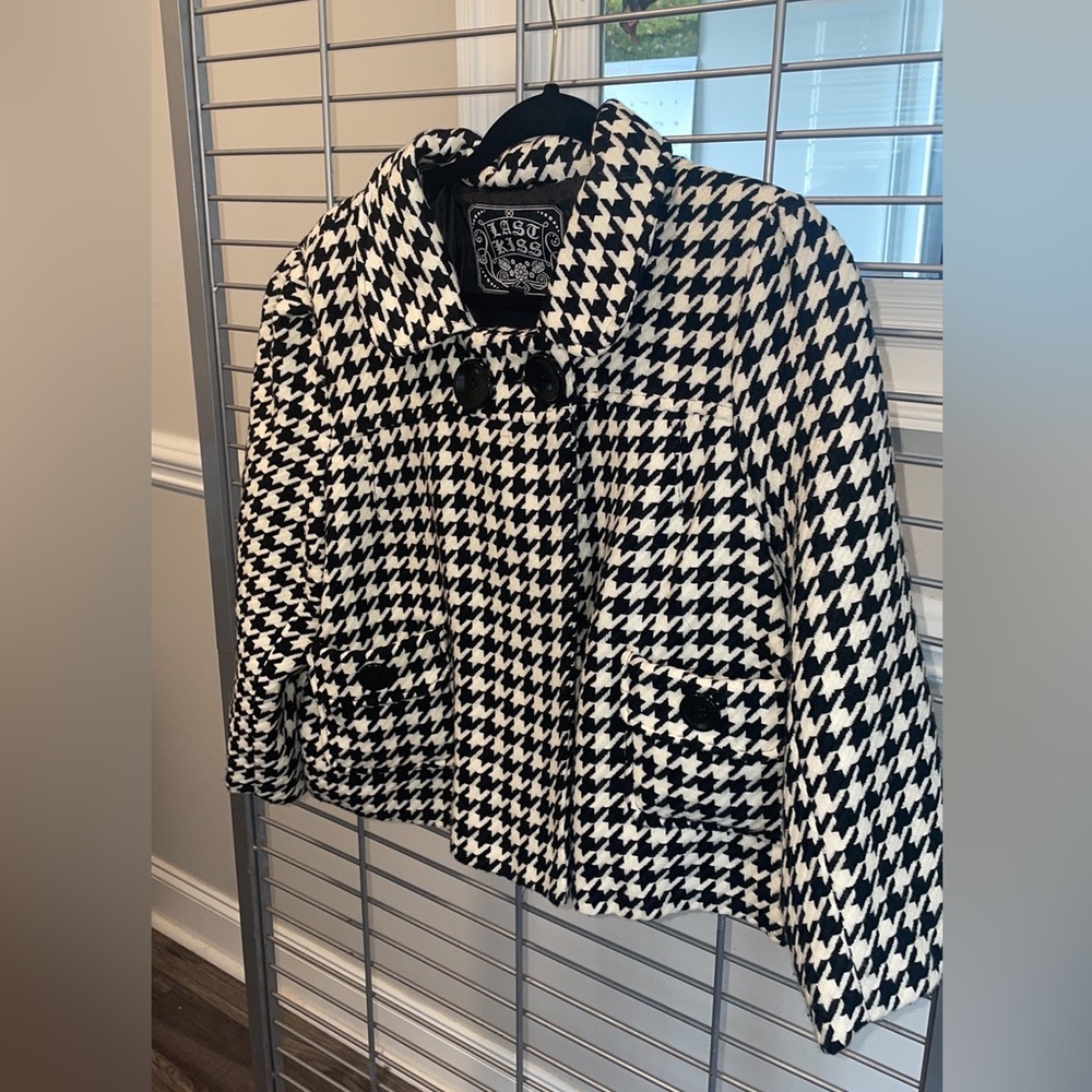 Last Kiss houndstooth jacket/cape